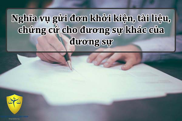 Nghĩa vụ gửi đơn khởi kiện, tài liệu, chứng cứ cho đương sự khác của đương sự