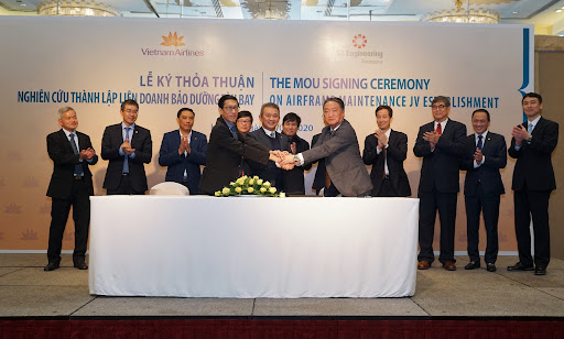 Đáp ứng nhu cầu ngày càng cao về sửa chữa, bảo dưỡng tàu bay của hàng không Việt Nam và khu vực châu Á - Thái Bình Dương, Vietnam Airlines và ST Engineering Aerospace chính thức đạt thỏa thuận thành lập công ty liên doanh sửa chữa, bảo dưỡng thân cánh máy bay tại Việt Nam.
