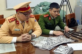 Sử dụng biển số xe giả bị phạt thế nào?